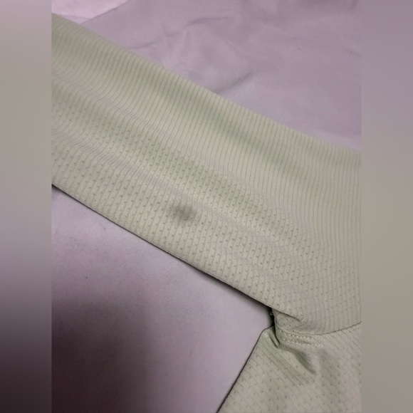Lululemon Swiftly Tech Long Sleeve (Breeze) *StainedRelaxed Fit - Picture 5 of 10